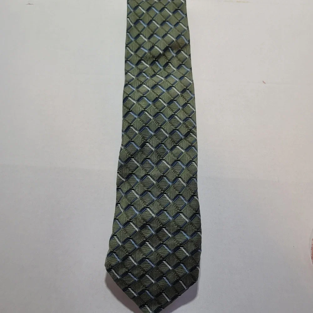 George Green  with‎ Grey & Blue Squares 100% Silk Handmade Tie